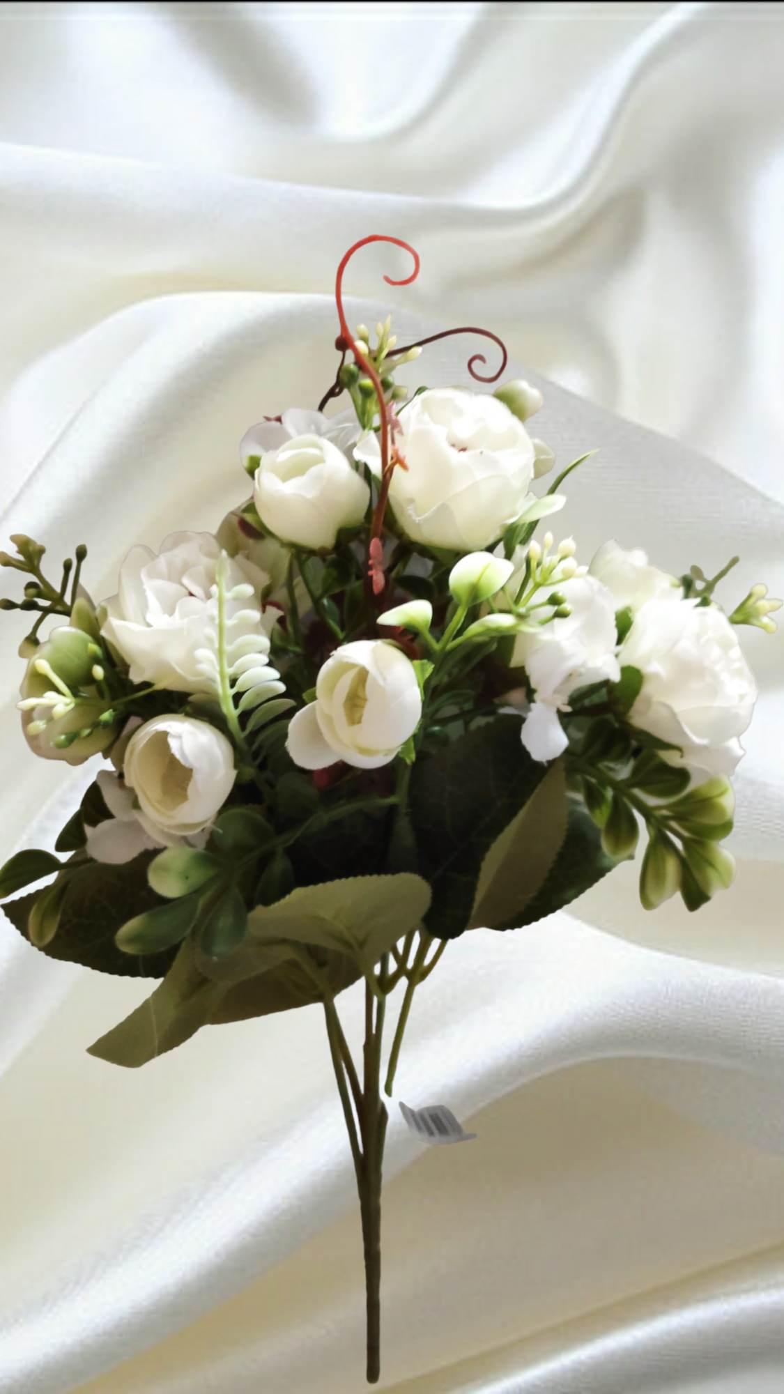 32cm Rose Bouquet White | Evergreen Silk Plants
