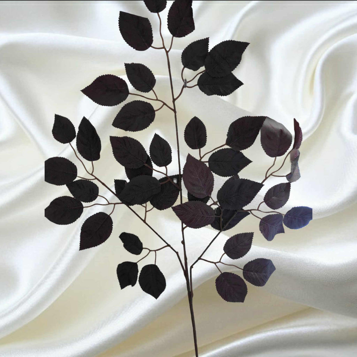 60 cm Rose Leaf Spray