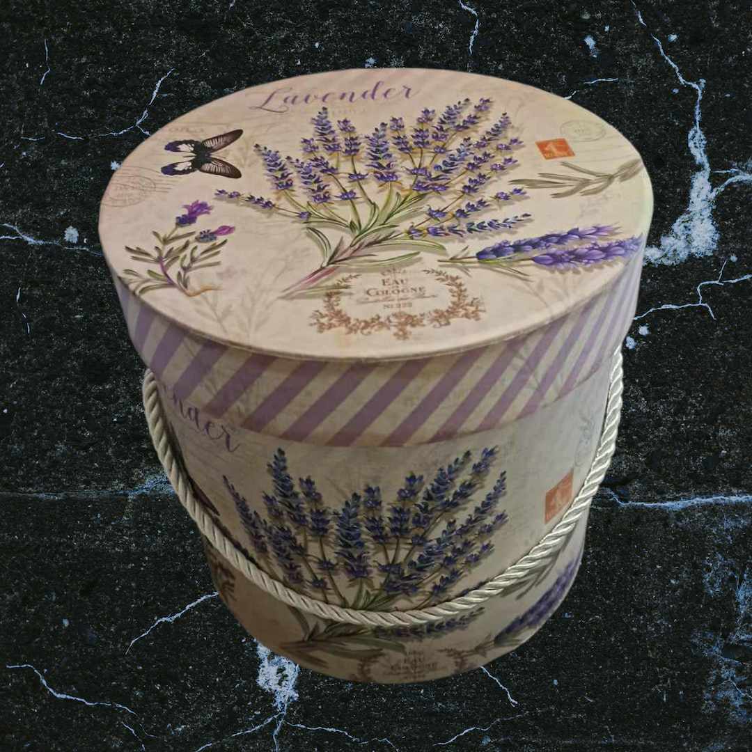 Hat box lavender 17cm x 14cm | Evergreen Silk Plants
