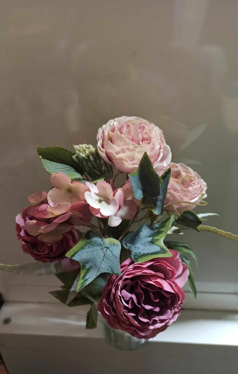 Rustic Rose and Hydrangea pink