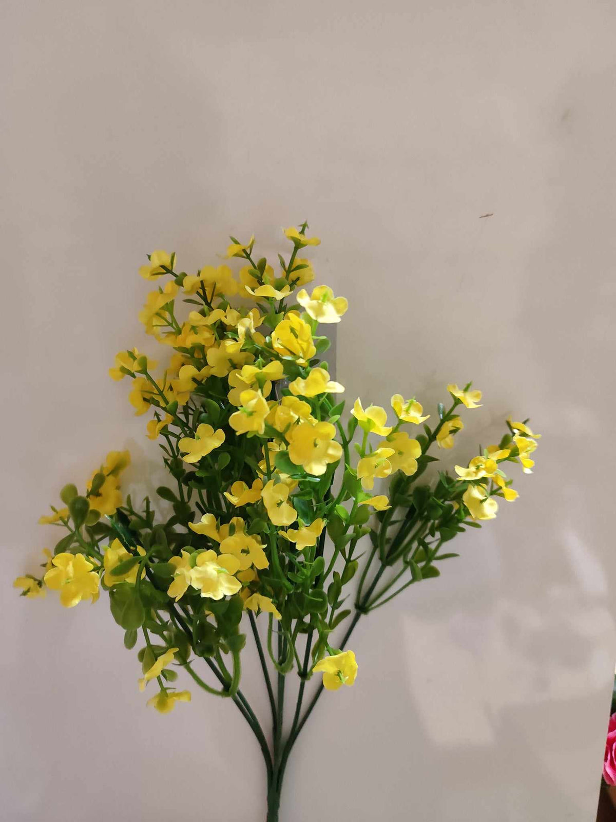 33cm Flowering Filler Yellow