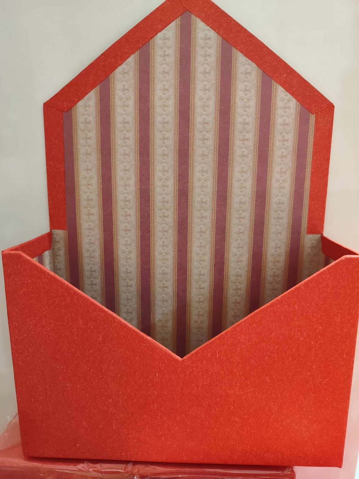 Envelope Flowerbox Red